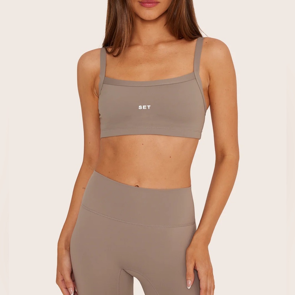 Set Active Sportbody Scoop Bra in Stone